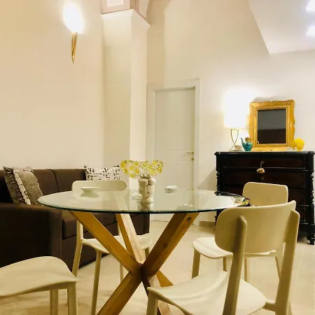 Apartment Dimora Del Monsignore *